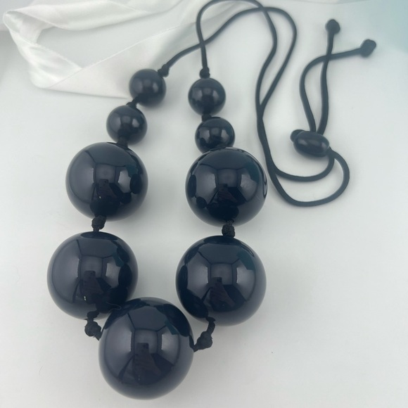 Tiffany & Co. Elsa Peretti Sphere Necklace Blue Lacquered Japanese Hardwood - Picture 5 of 10